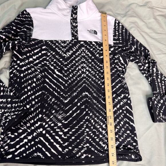 The North Face Youth sz XL Black White Glacier 1/4 Snap Pullover Fleece LS - Picture 10 of 11